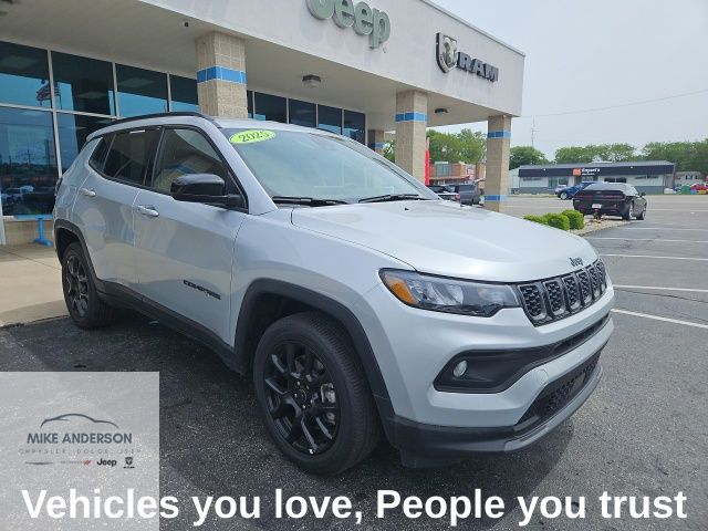 2025 Jeep Compass Latitude 4X4's photo