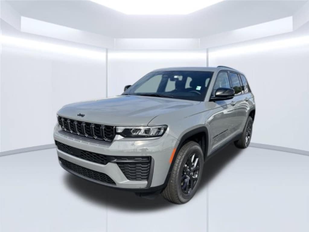 New 2027 Jeep Grand Cherokee Laredo Altitude Sport Utility