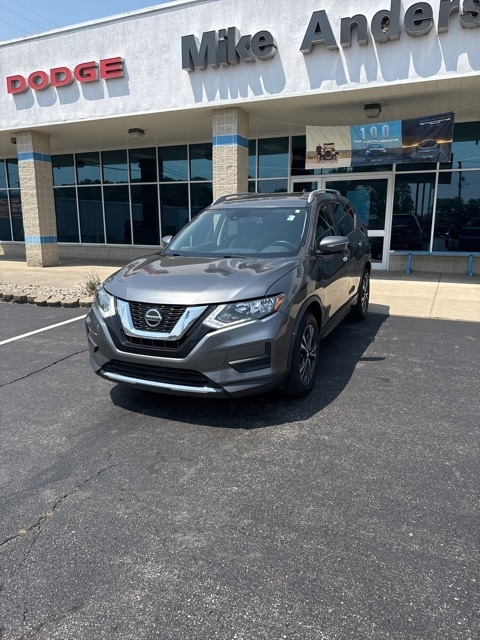 Used 2019 Nissan Rogue SV with VIN JN8AT2MV6KW382570 for sale in Rochester, IN
