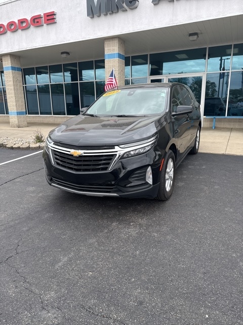 Used 2022 Chevrolet Equinox LT with VIN 3GNAXKEV2NL152072 for sale in Rochester, IN