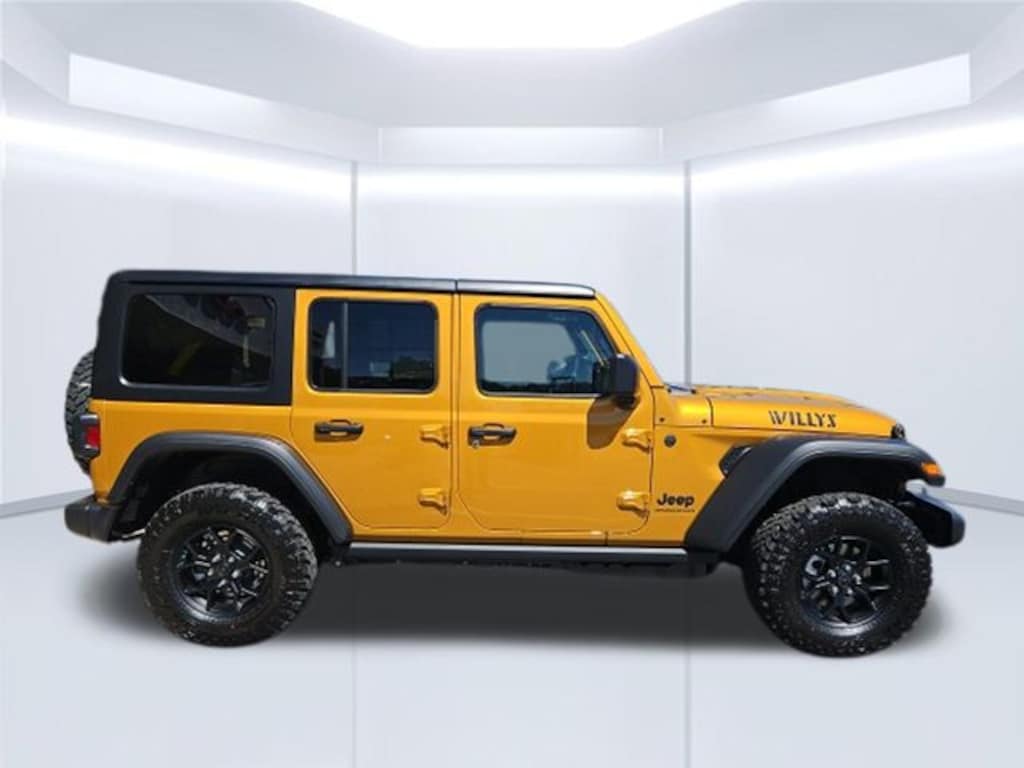 New 2026 Jeep Wrangler 4-DOOR WILLYS Sport Utility