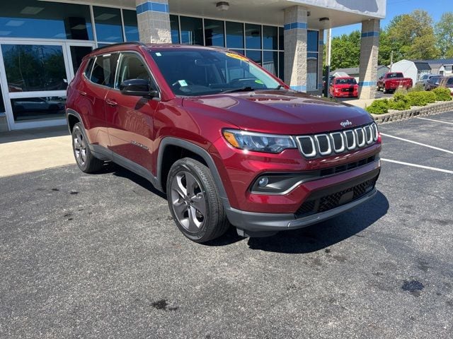 2022 Jeep Compass Latitude Lux 4X4's photo