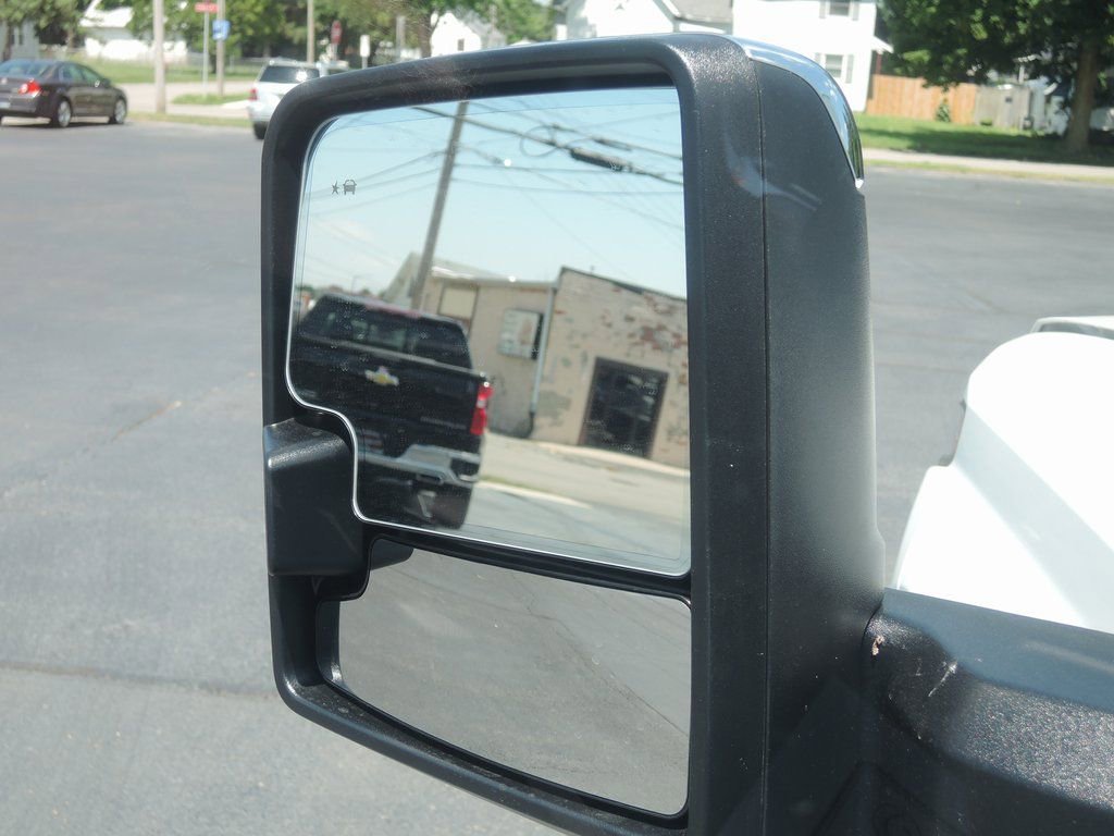 2025 Chevrolet Silverado 2500 HD LTZ - Photo 27