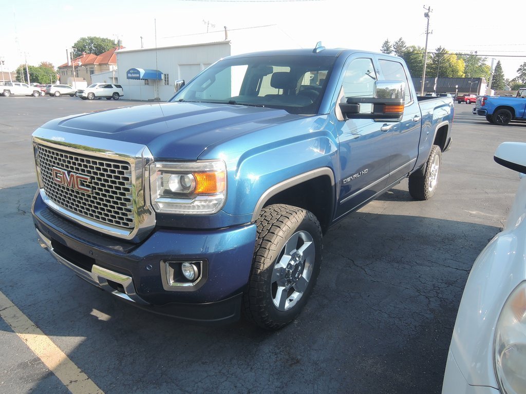 2016 Gmc Sierra 2500 HD Denali photo 3