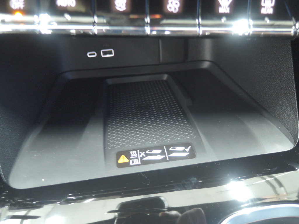 2027 Chevrolet Traverse Z71 - Photo 19