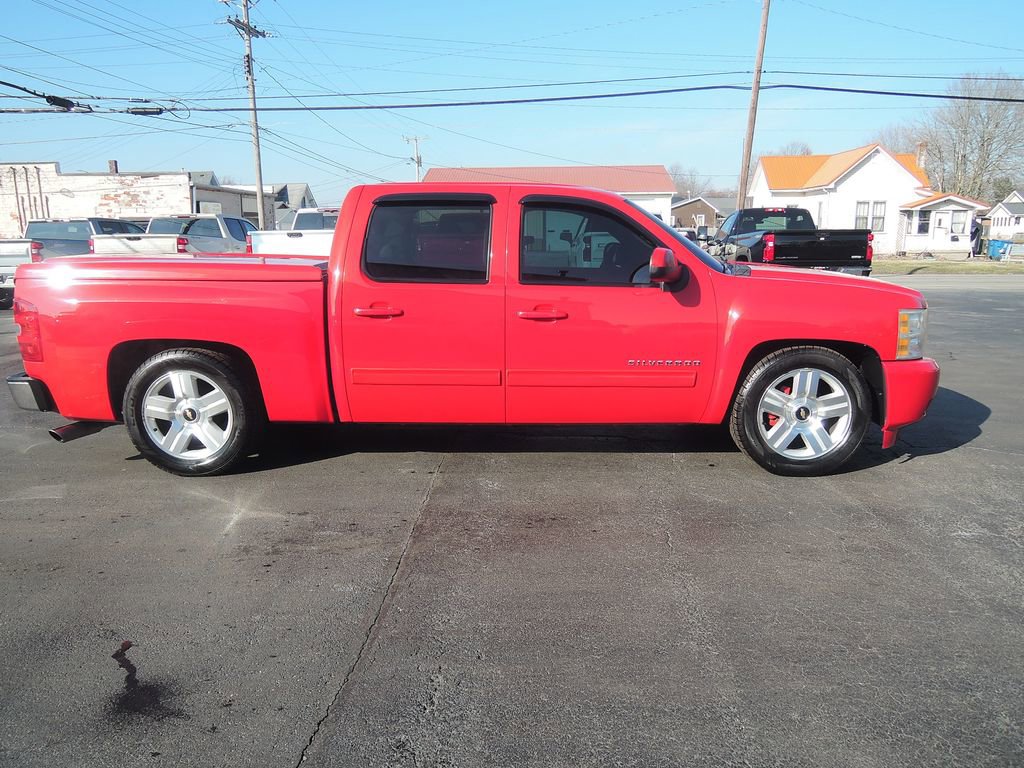 Used 2011 Chevrolet Silverado 1500 LTZ with VIN 3GCPCTE02BG395121 for sale in Gas City, IN