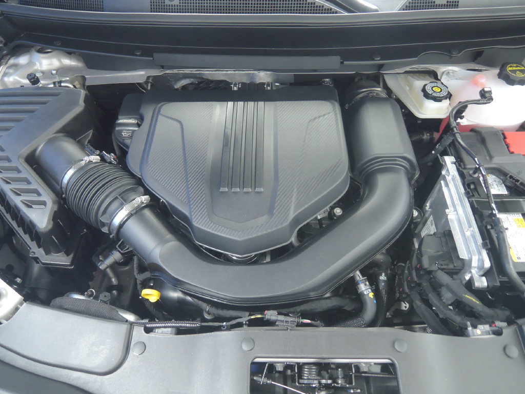 2027 Chevrolet Traverse Z71 - Photo 42
