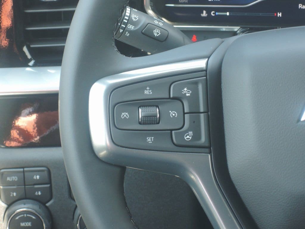 2025 Chevrolet Silverado 2500 HD LTZ - Photo 14