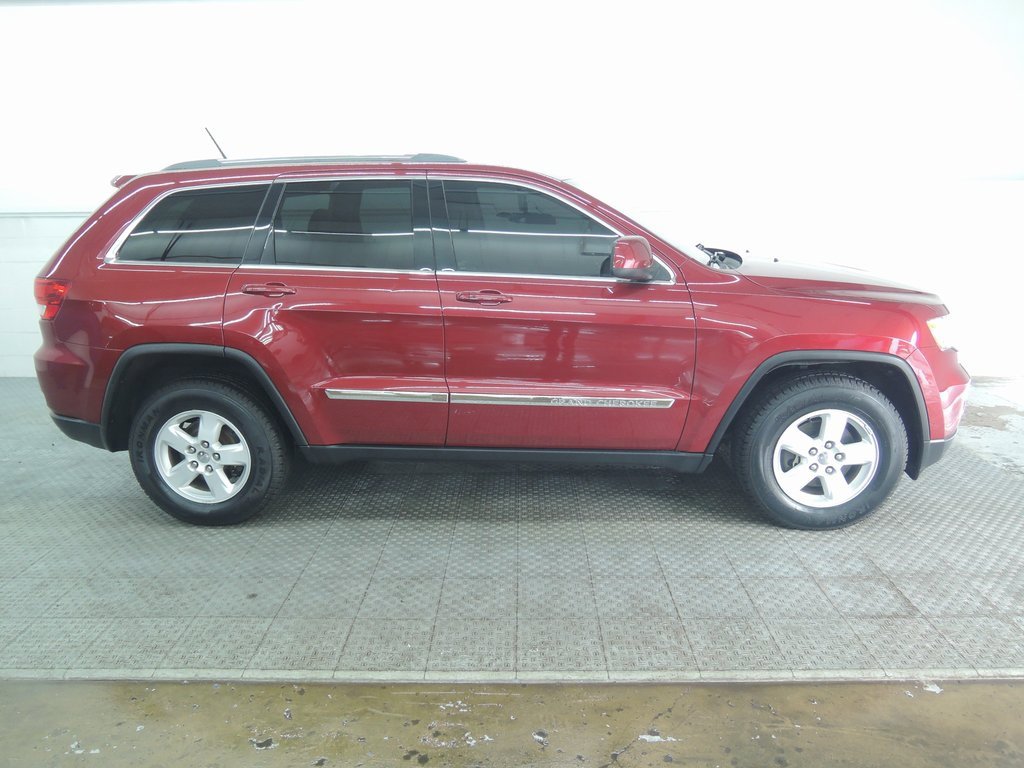 Used 2012 Jeep Grand Cherokee Laredo with VIN 1C4RJFAG2CC184654 for sale in Gas City, IN