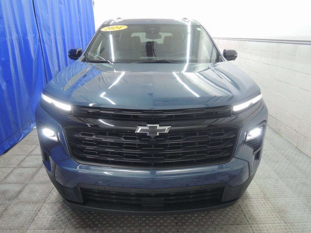 2024 Chevrolet Traverse photo 3