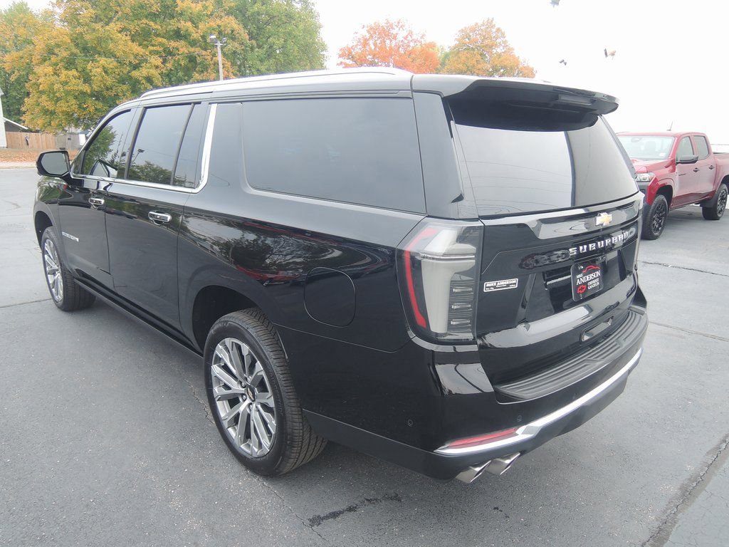 2025 Chevrolet Suburban High Country - Photo 9