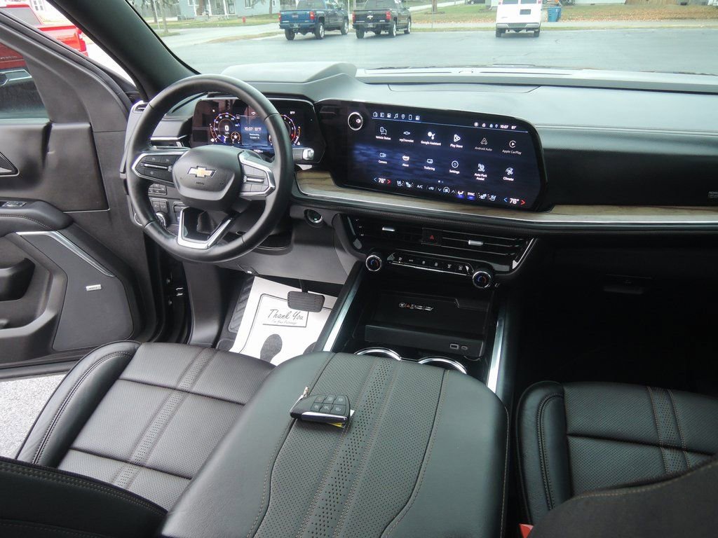 2025 Chevrolet Suburban High Country - Photo 44