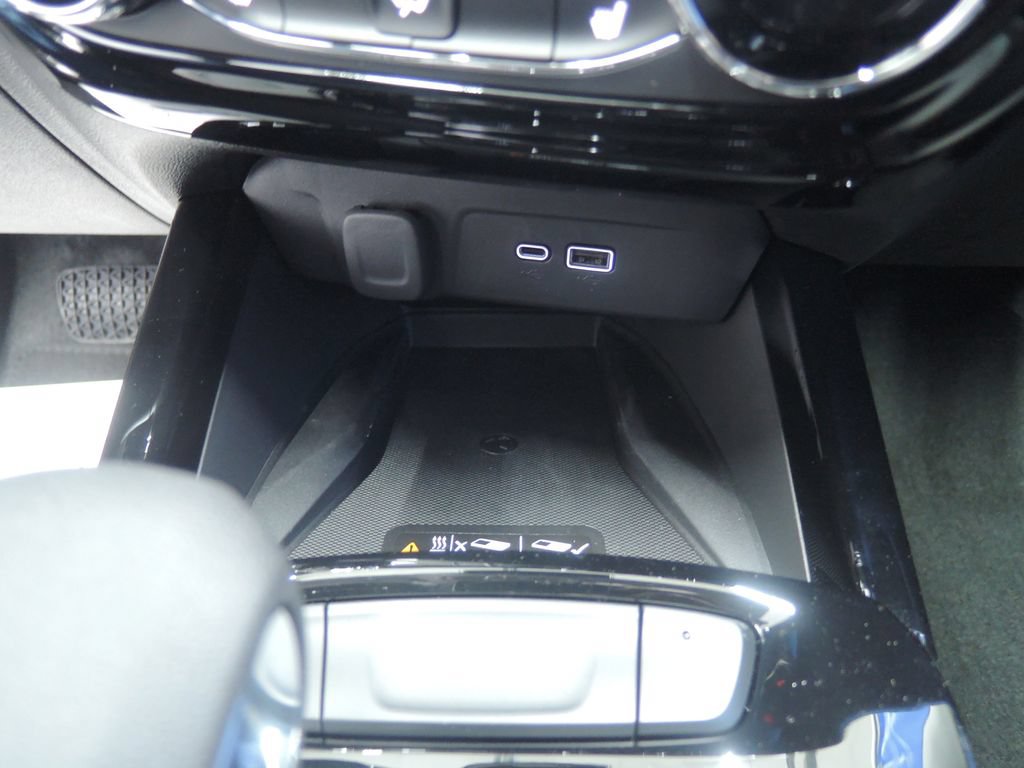 2026 Chevrolet Trax LT - Photo 20