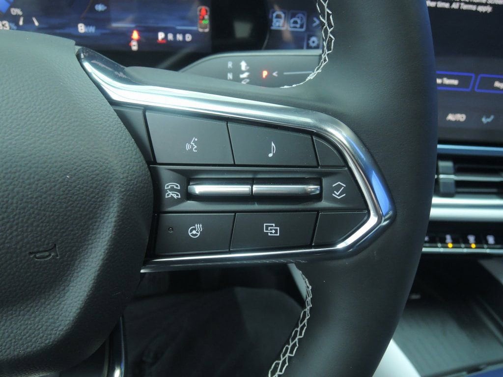 2026 Chevrolet Equinox EV 2LT - Photo 16