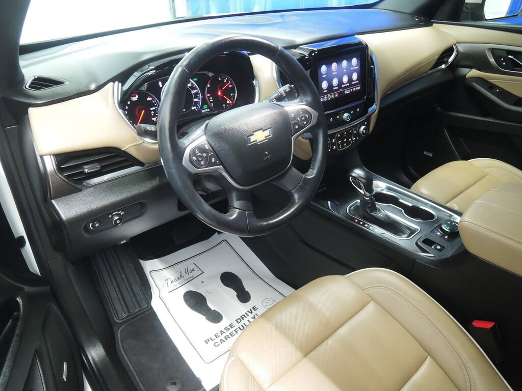 Used 2022 Chevrolet Traverse Premier SUV