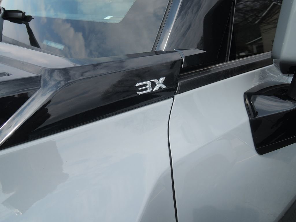 Used 2024 GMC HUMMER EV SUV 3X SUV