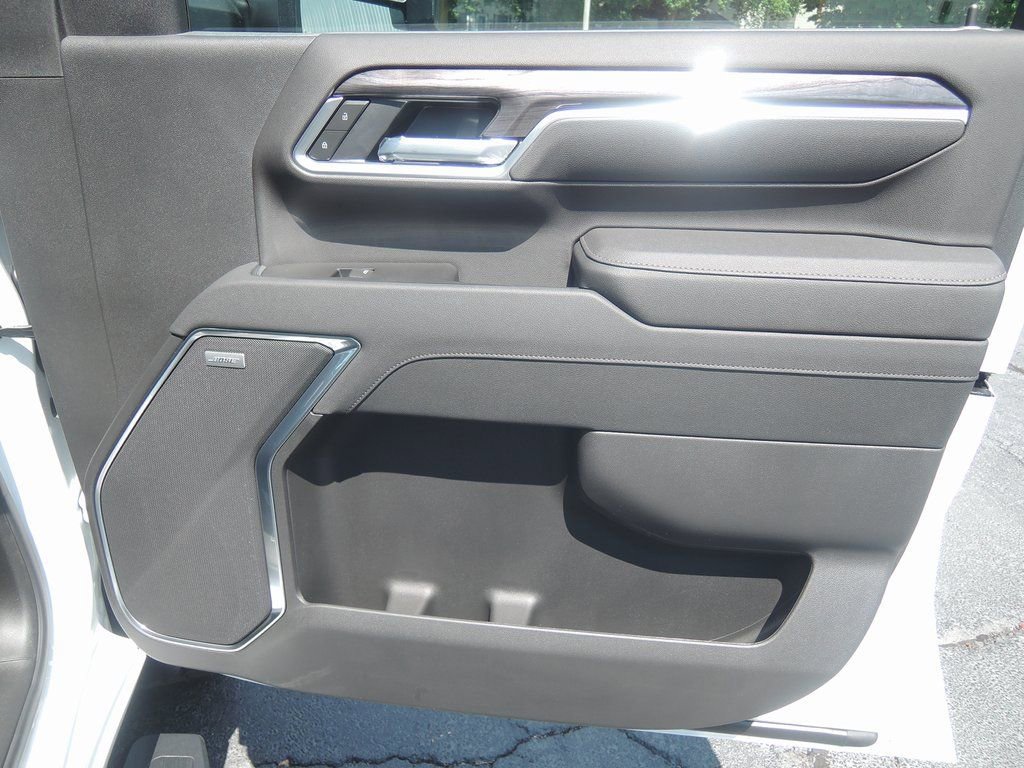 2025 Chevrolet Silverado 2500 HD LTZ - Photo 41
