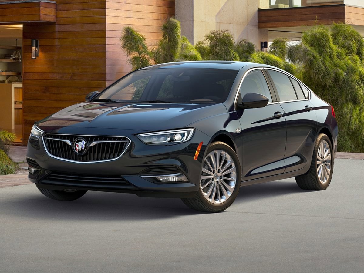 2018 Buick Regal Sportback Preferred's photo