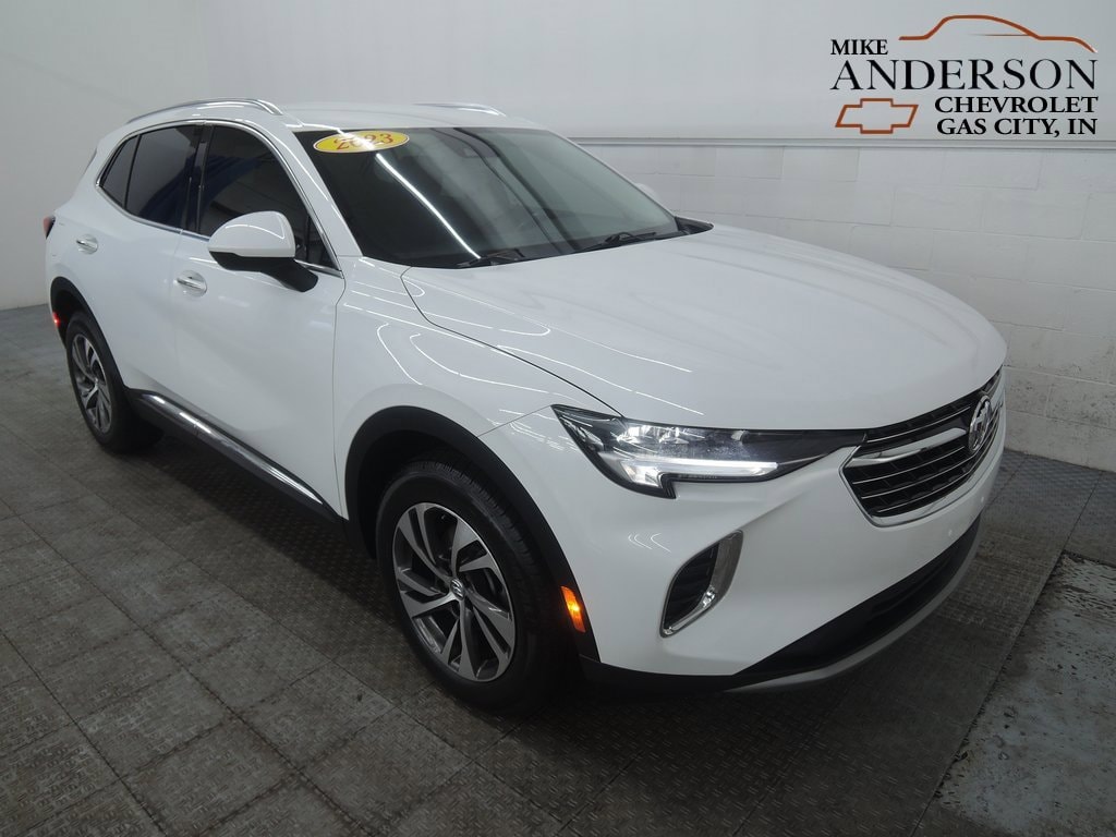 2023 Buick Envision Essence's photo