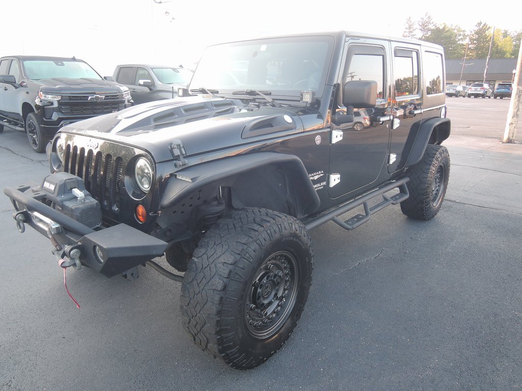2012 Jeep Wrangler Unlimited Sahara photo 3