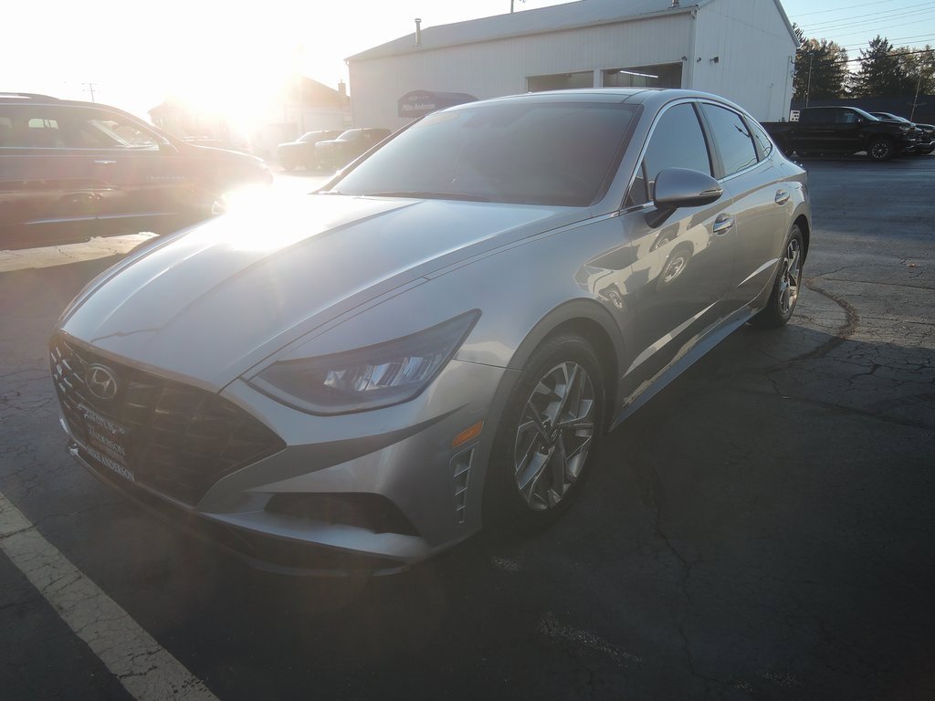 2021 Hyundai Sonata SEL Convenience photo 3