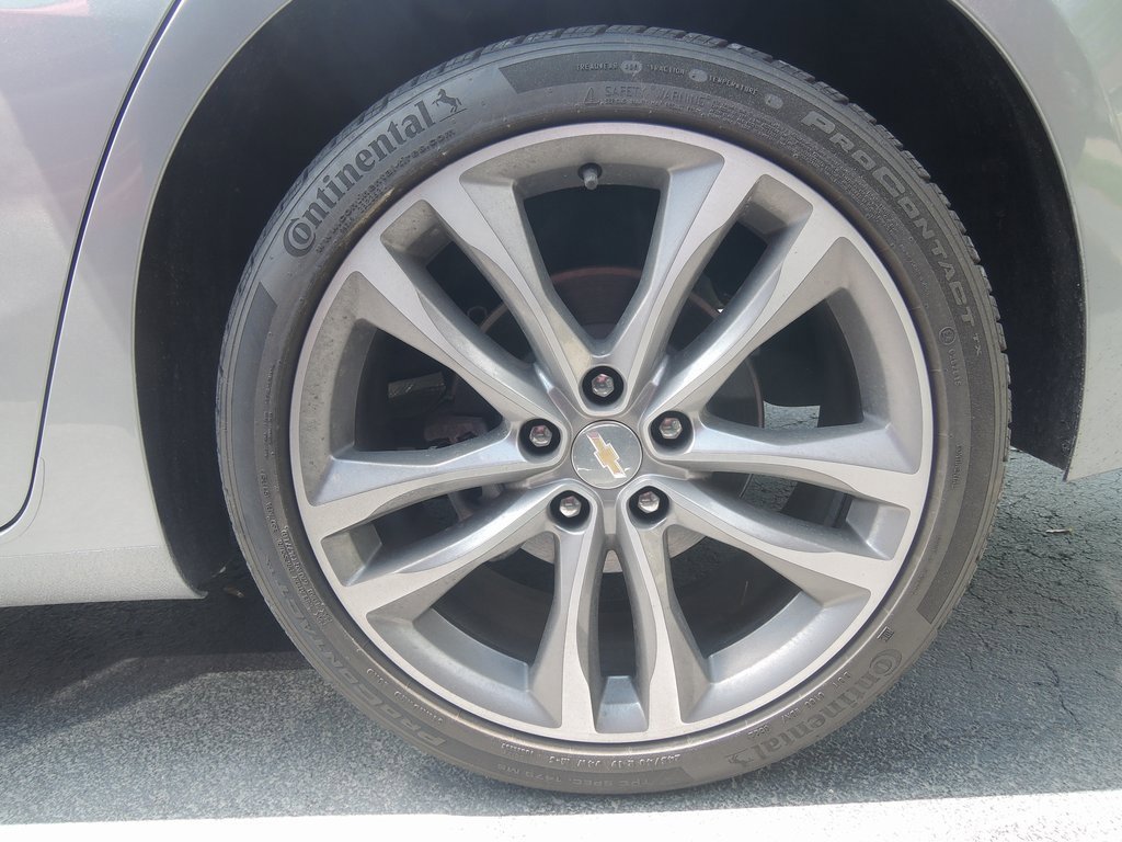 2023 Chevrolet Malibu 2LT photo 4