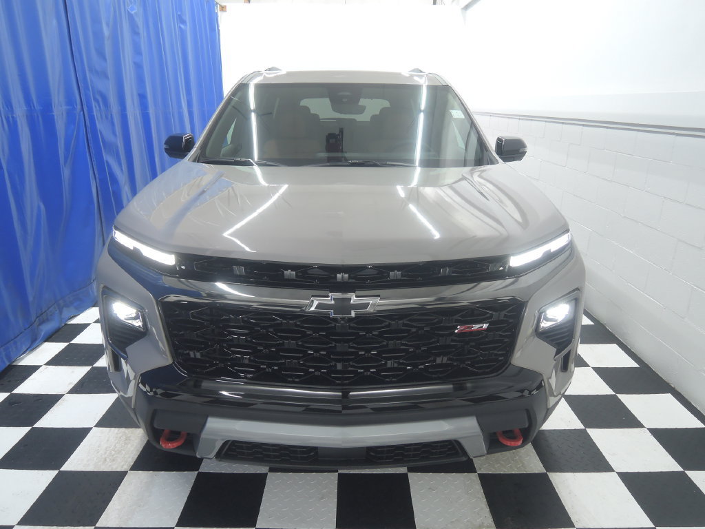 2027 Chevrolet Traverse Z71 - Photo 10