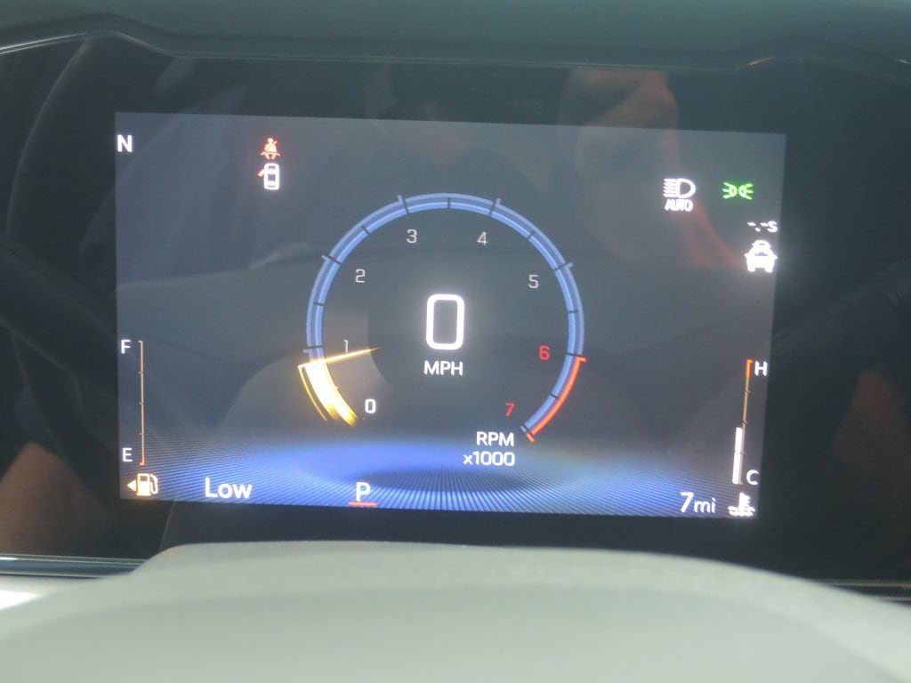 2026 Chevrolet Trax LT - Photo 13