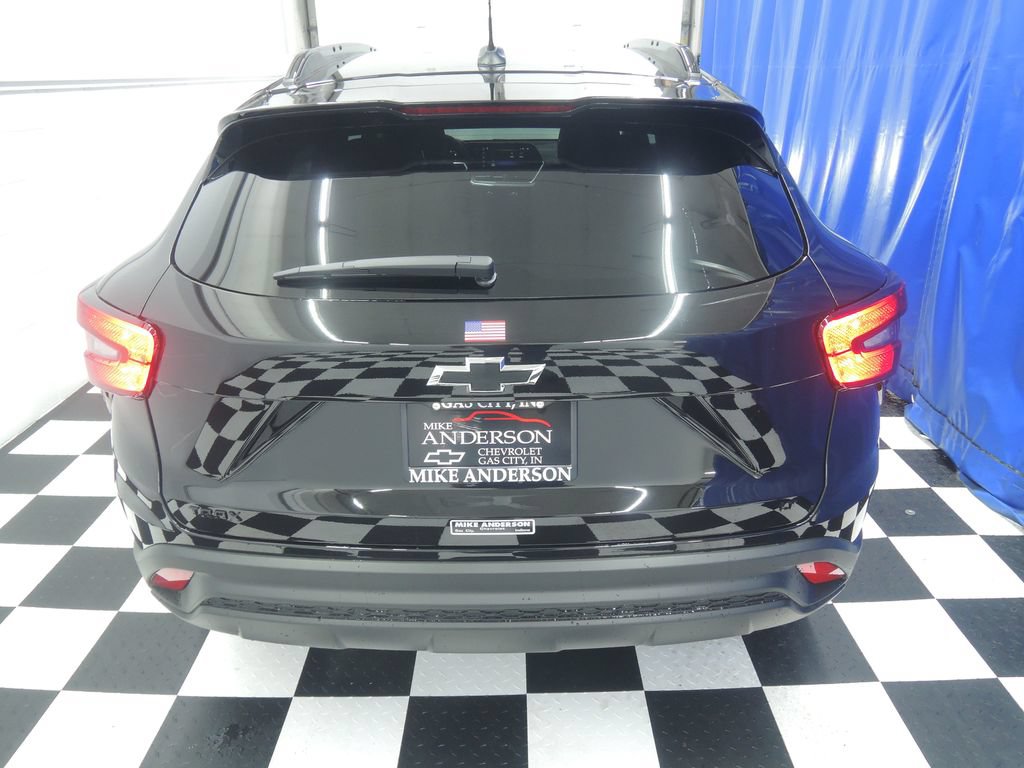 2026 Chevrolet Trax LT - Photo 9