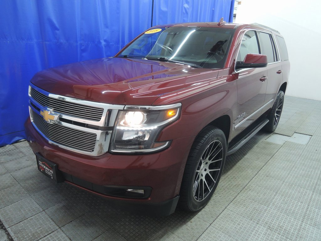 2018 Chevrolet Tahoe LT photo 3
