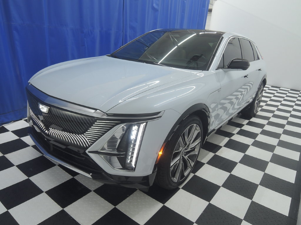 Used 2026 CADILLAC LYRIQ Signature Luxury SUV