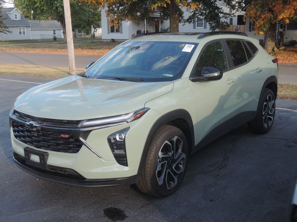 2024 Chevrolet Trax photo 3