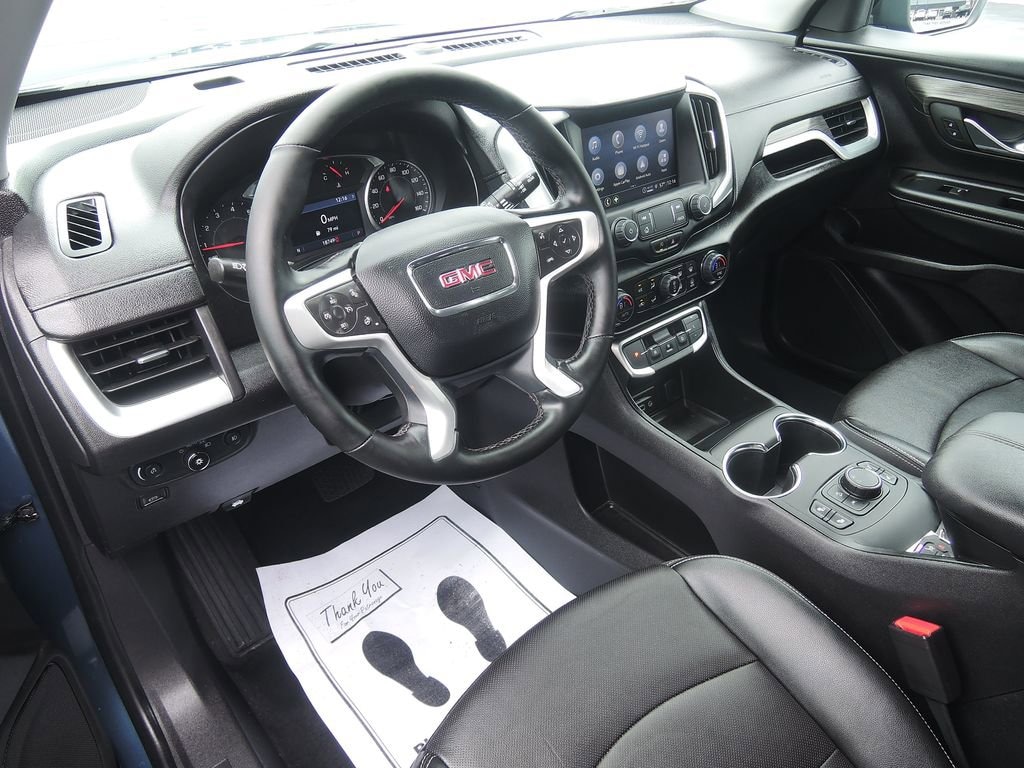 Used 2024 GMC Terrain SLT SUV
