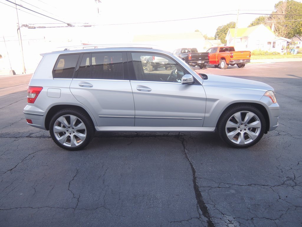 Used 2011 Mercedes-Benz GLK-Class GLK350 with VIN WDCGG8HB3BF627459 for sale in Gas City, IN