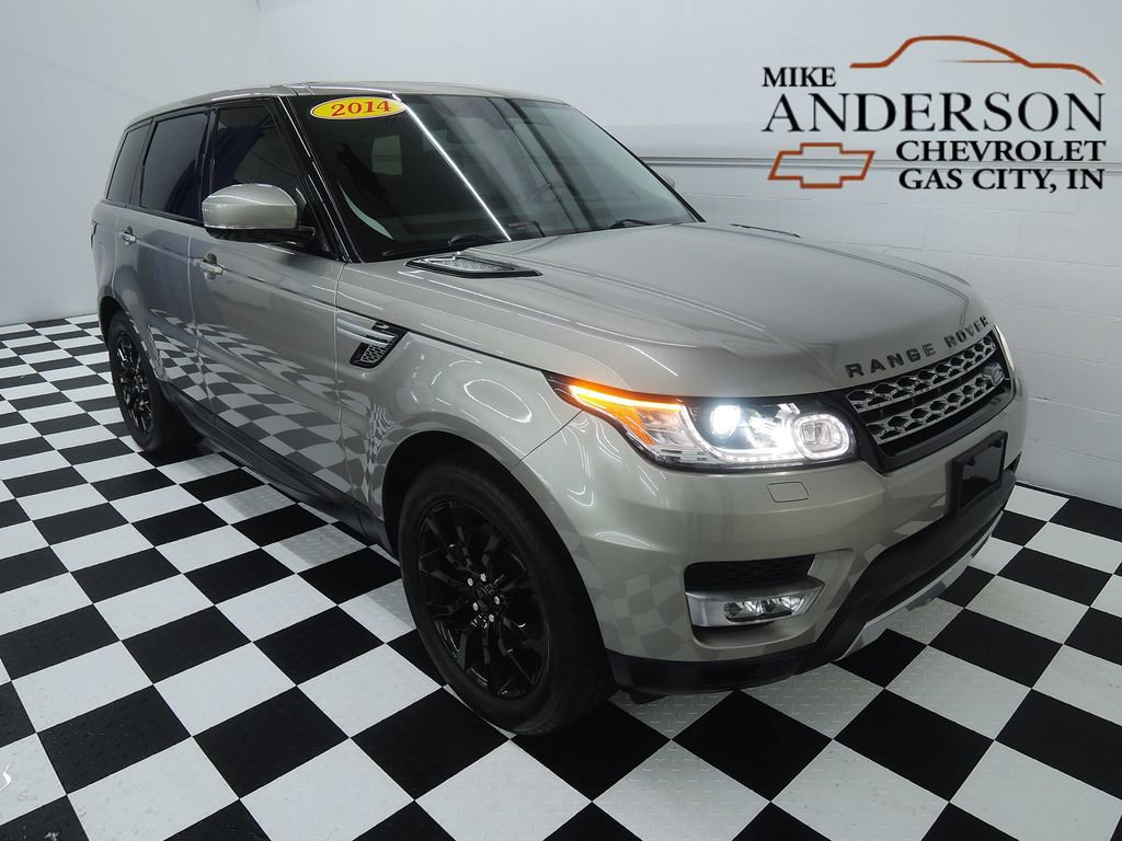 2014 Land Rover Range Rover Sport SE's photo