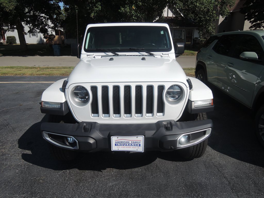 2019 Jeep Wrangler Unlimited Sahara photo 2
