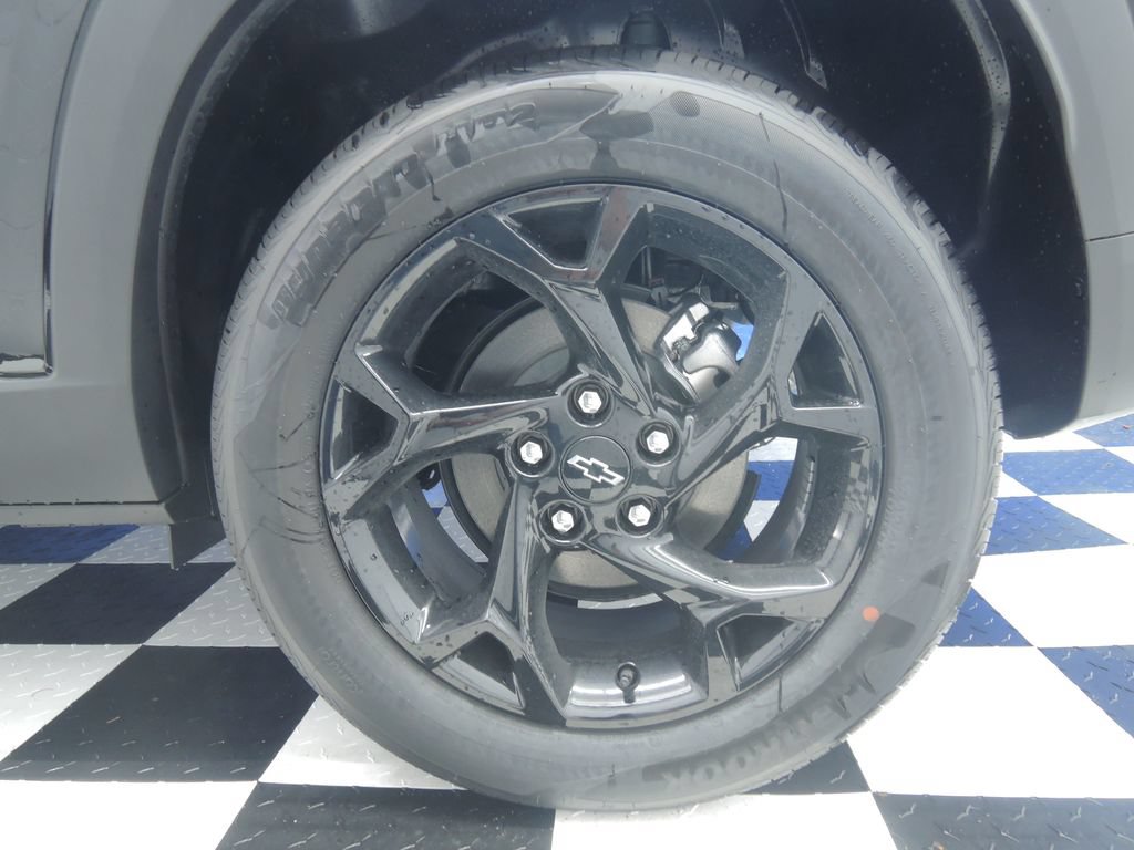 2026 Chevrolet Trax LT - Photo 7