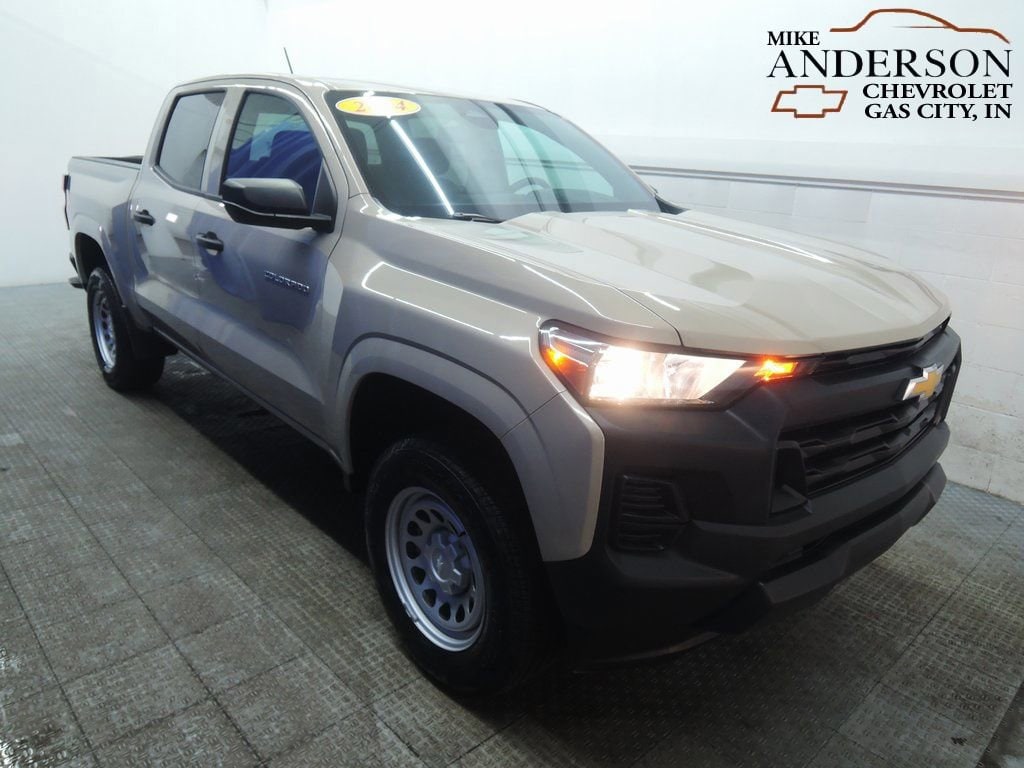 Used 2024 Chevrolet Colorado WT Truck