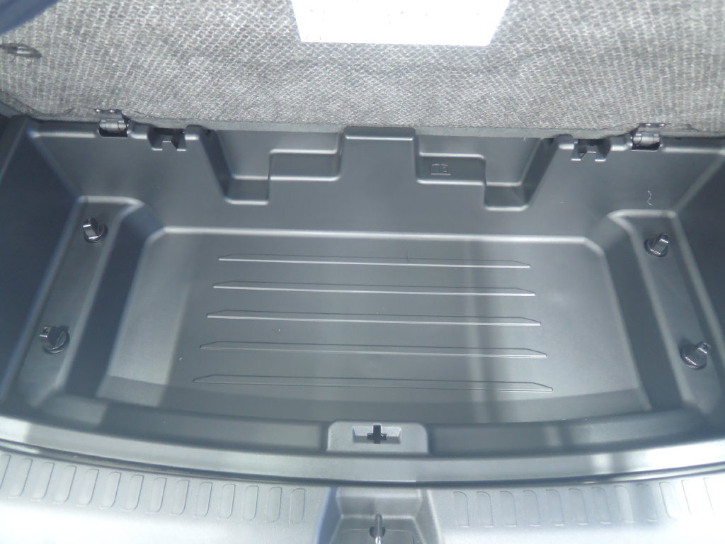 2027 Chevrolet Traverse Z71 - Photo 30