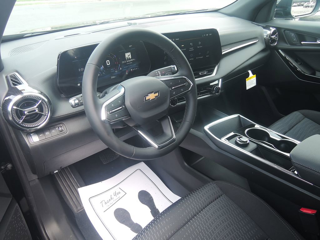 2026 Chevrolet Equinox LT - Photo 4