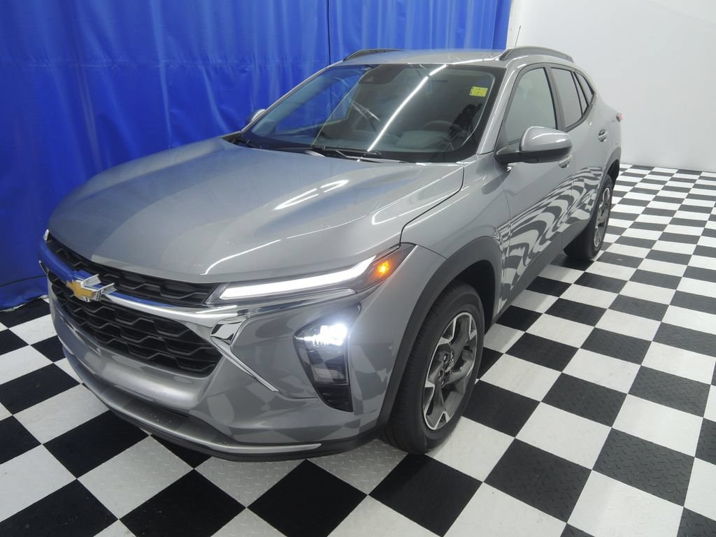 New 2026 Chevrolet Trax LT SUV