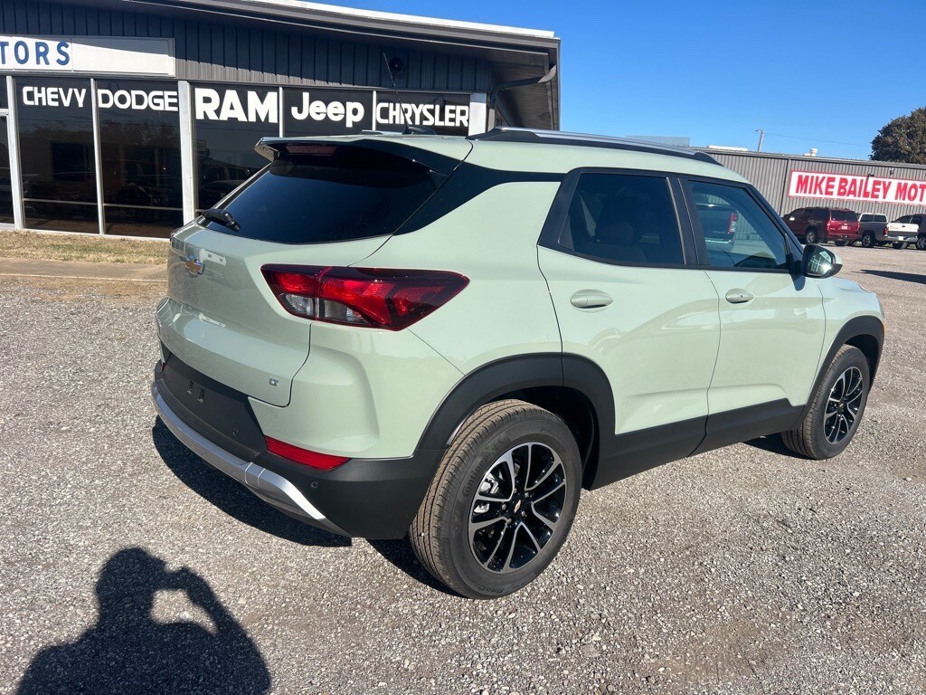 2026 Chevrolet Trailblazer LT photo 4