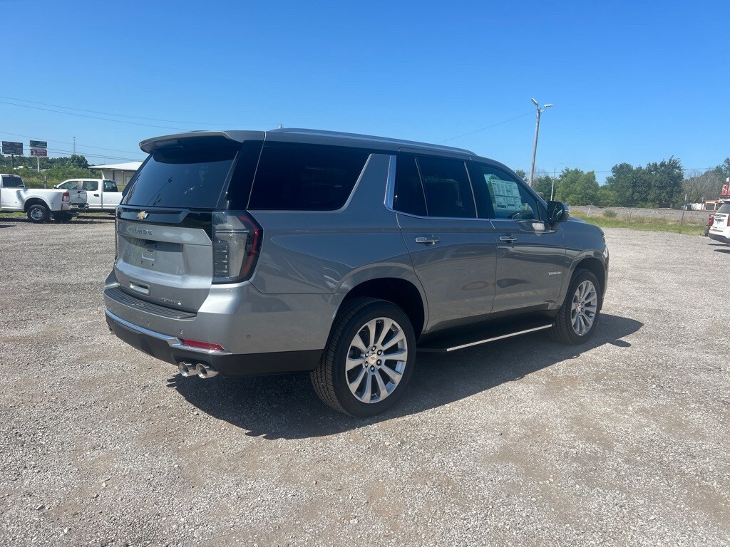2025 Chevrolet Tahoe Premier photo 3