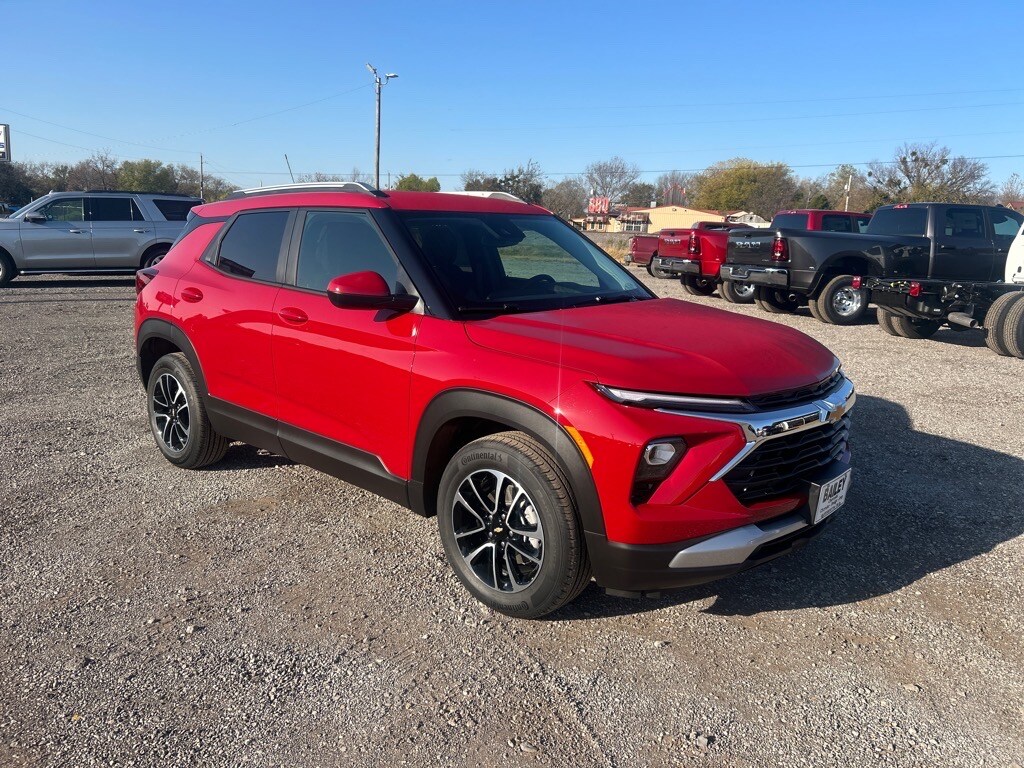 2026 Chevrolet Trailblazer LT photo 2