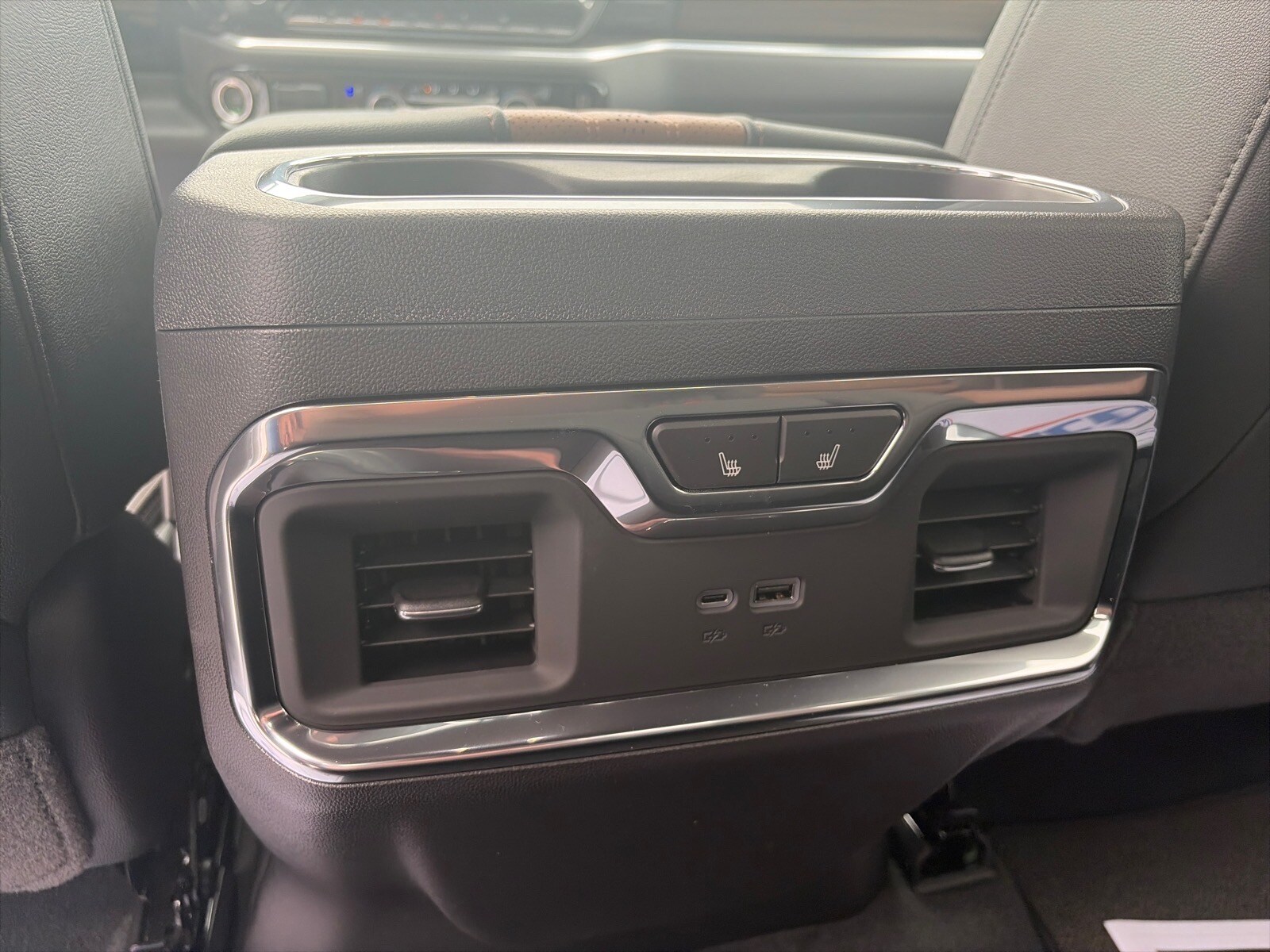 2026 Chevrolet Silverado 1500 High Country - Photo 7