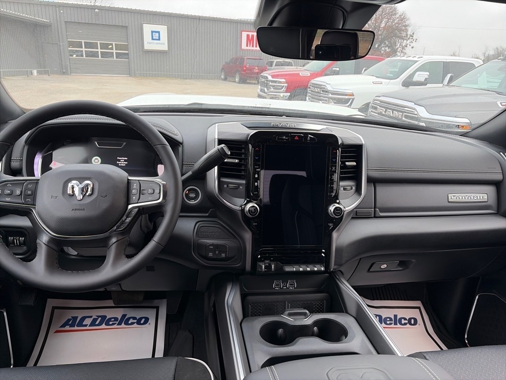 2026 RAM 2500 Laramie - Photo 9