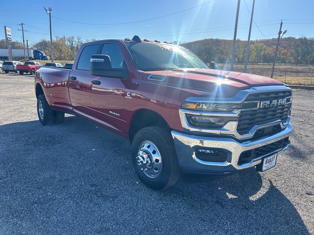 2026 Ram 3500 Big Horn photo 2