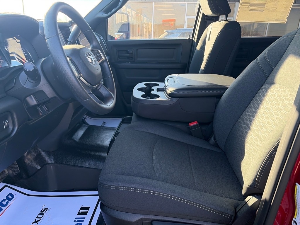 New 2026 Ram 3500 TRADESMAN CREW CAB 4X4 8' BOX Pickup