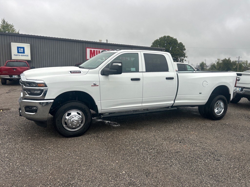 2026 RAM Ram 3500 Pickup Tradesman's photo
