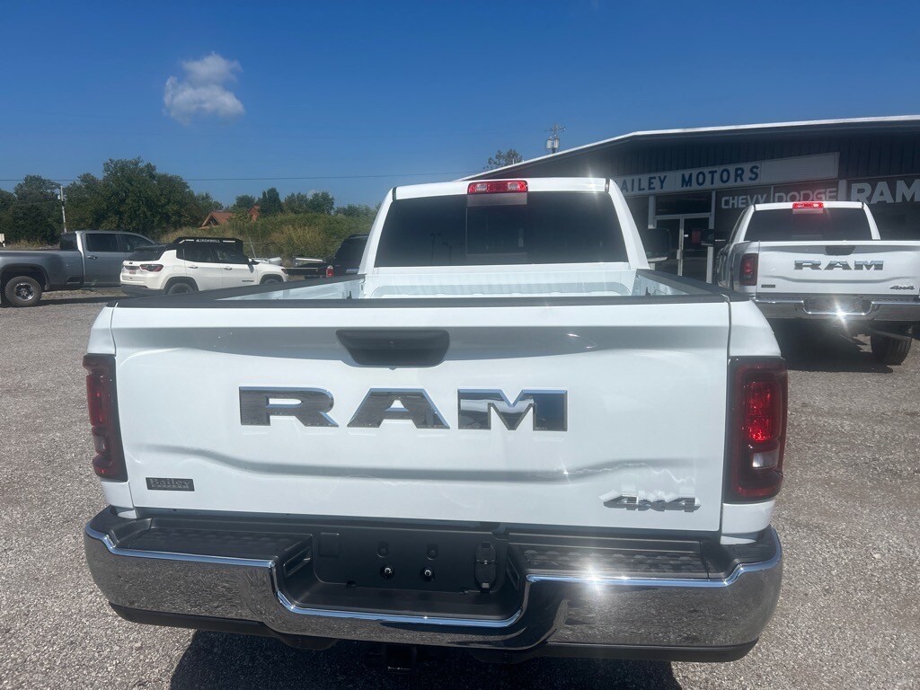 2026 Ram 2500 Tradesman photo 4